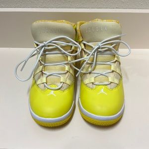 Jordan Max Aura GS Dynamic Yellow